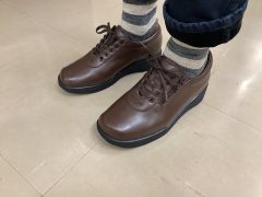全身の痛み（股関節・腰・肩）/スニーカータイプ