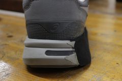 お持ちの靴を調整します。