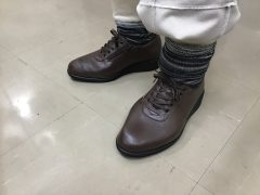 外反拇指/内ファスナー紐靴