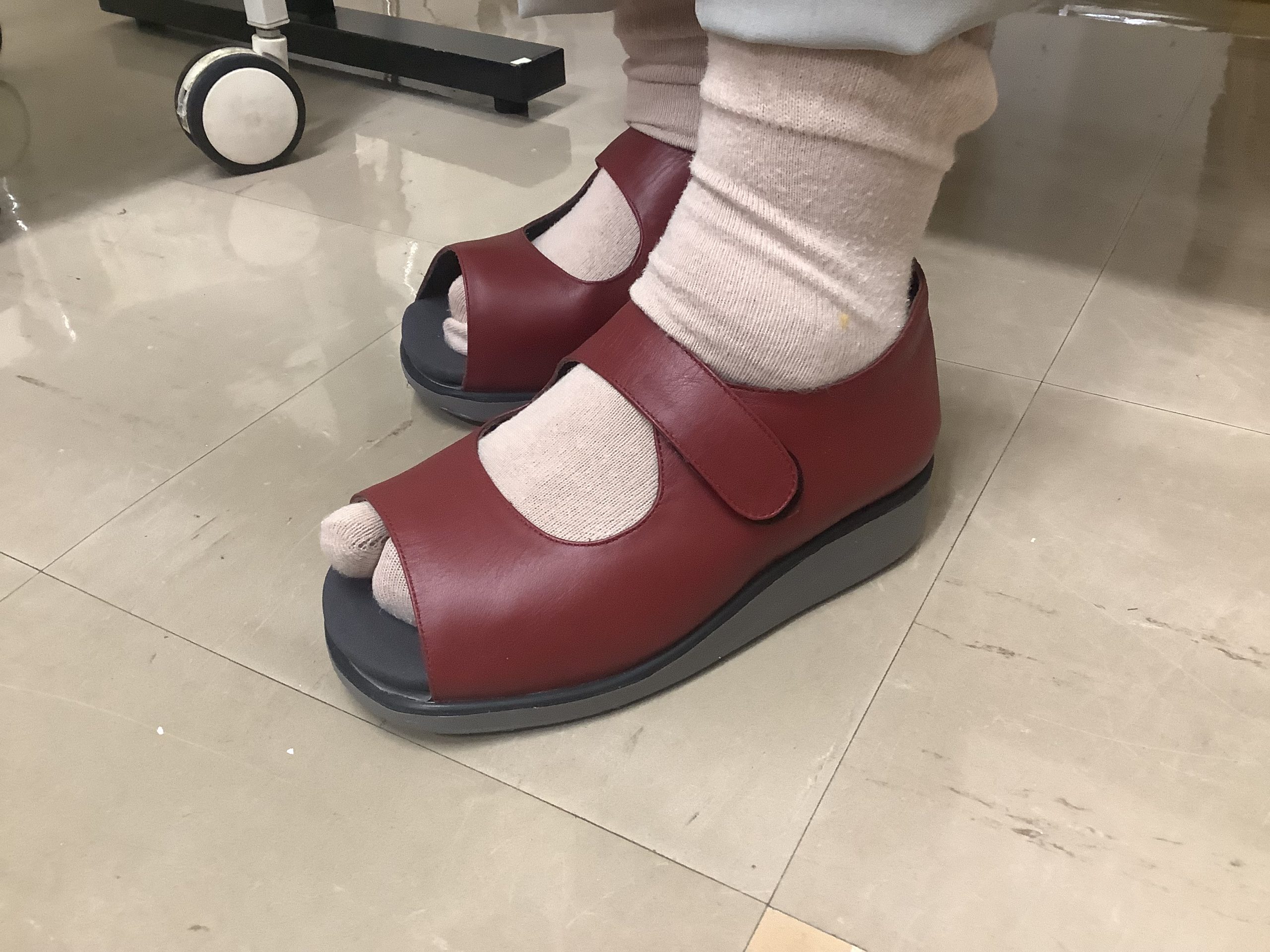 脚長差/室内用の靴